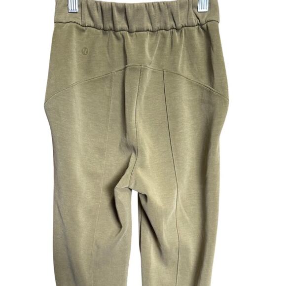 Lululemon Softstreme Relaxed High Rise Pant Suede Jogger Sweatpants Green Size 0 - Picture 9 of 14